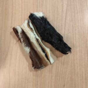 peau roulée de boeuf avec poils