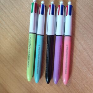 stylo 4 couleur